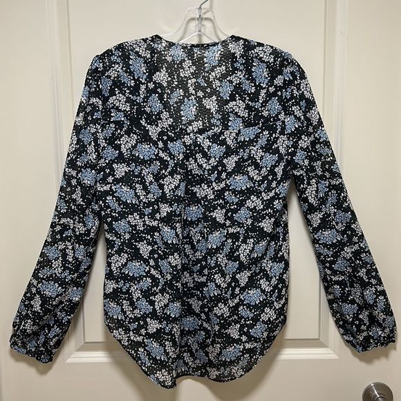 Veronica Beard "Lowell Blouse" Floral Print - SZ 6, Blue and Black - Picture 9 of 11